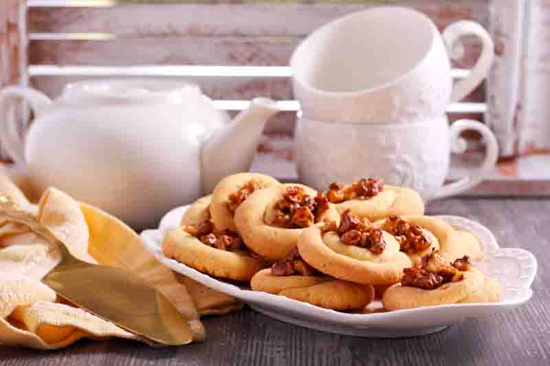Pecan twist cookies