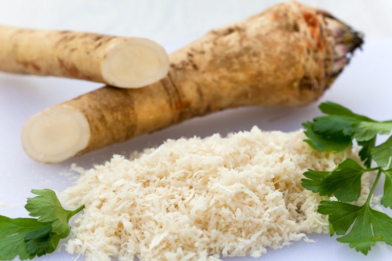 Armoracia rusticana, Horseradish, Pepper Root, Pepper Turnip, Red Cole, Horse Radish, Brassica amoracia 'Rusticana', Cochlearia armoracia