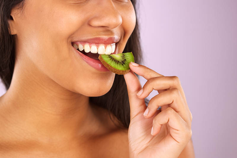 Kiwi, Kiwi Fruit, Kiwi Benefits, Kiwi Calories, Kiwi Nutrition